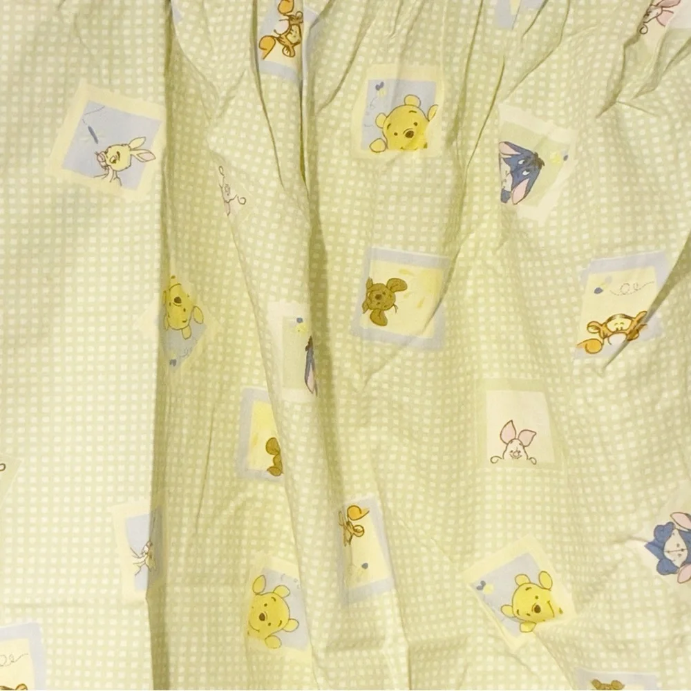 Vintage Disney Baby‎ Winnie-the-Pooh & Friends Yellow Crib/Toddler Fitted Sheet_2